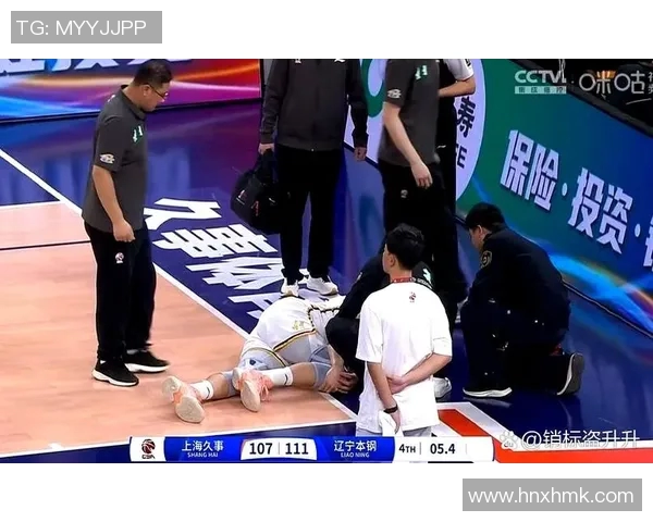 足球球星突遭膝盖扭伤伤情牵动球迷关注或影响赛季走势 足球球星突遭膝盖扭伤伤情牵动球迷关注或影响赛季走势